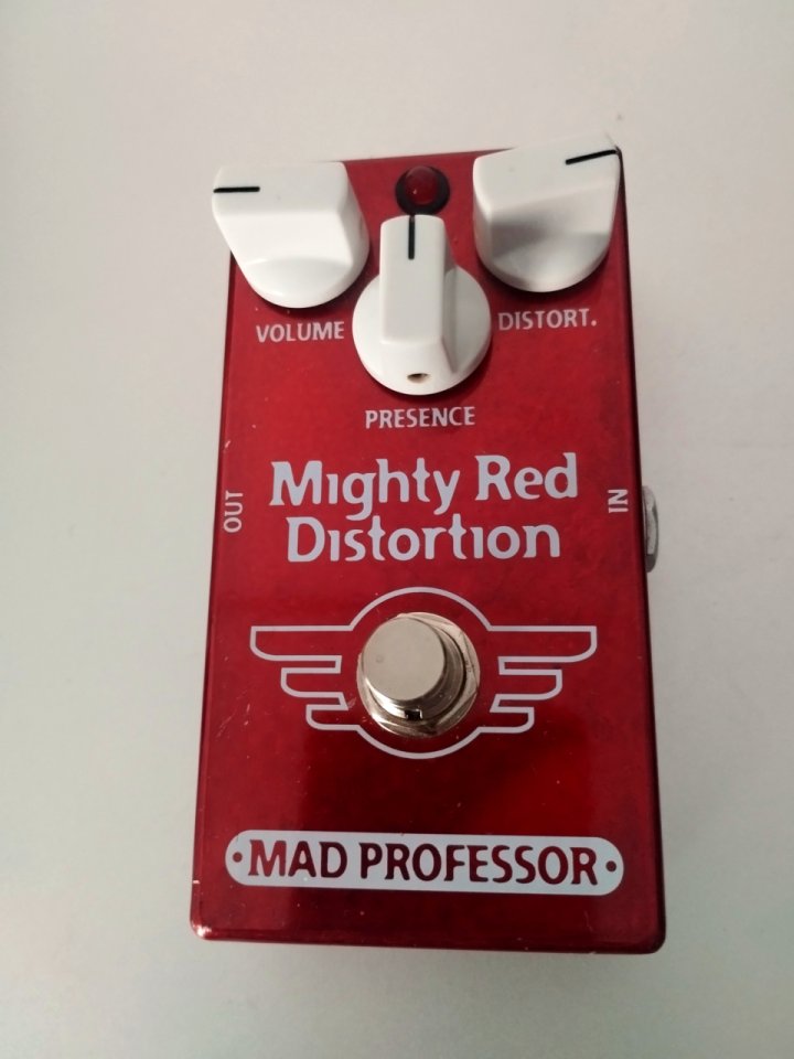 Mad Professor Mighty Red Distortion de segunda mano · Foto 2 de 6 · Alicante · 130 €