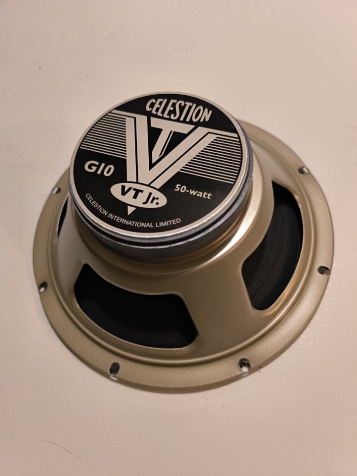 Celestion v-type jr 10"