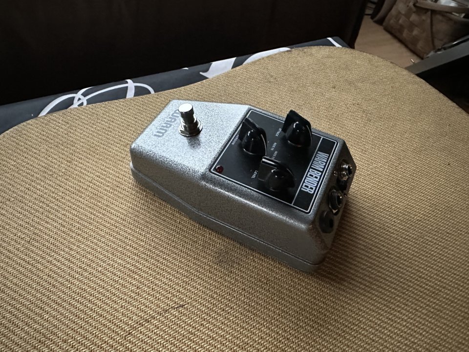 Warm Bender fuzz de segunda mano · Foto 2 de 3 · A Coruña · 140 €