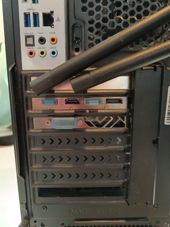 Ordenador Intel 10900K 64GB Ram Rx580 8Gb de segunda mano · Foto 5 de 10 · Madrid · 850 €