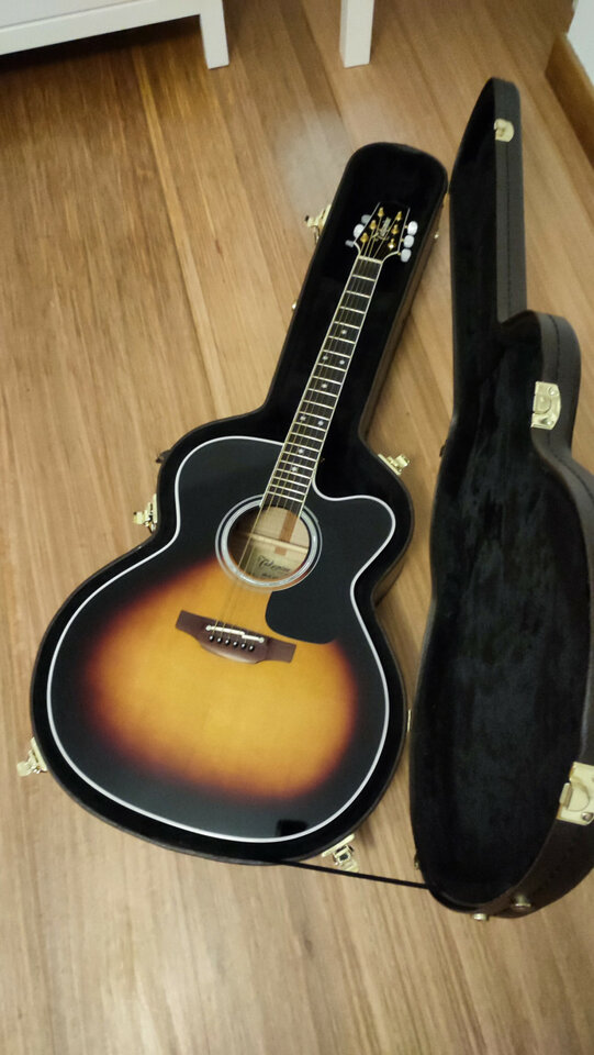Takamine P6JC BSB
