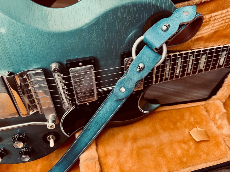 Gibson Custom Shop 1964 SG Standard Murphy Lab – Pelham Blue Light Aged de segunda mano · Foto 3 de 4 · Madrid · 5800 €