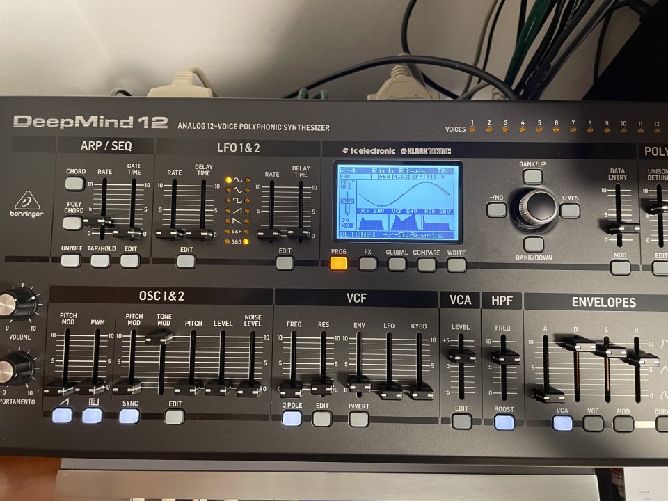 Deepmind 12D de segunda mano · Foto 1 de 5 · Barcelona · 410 €