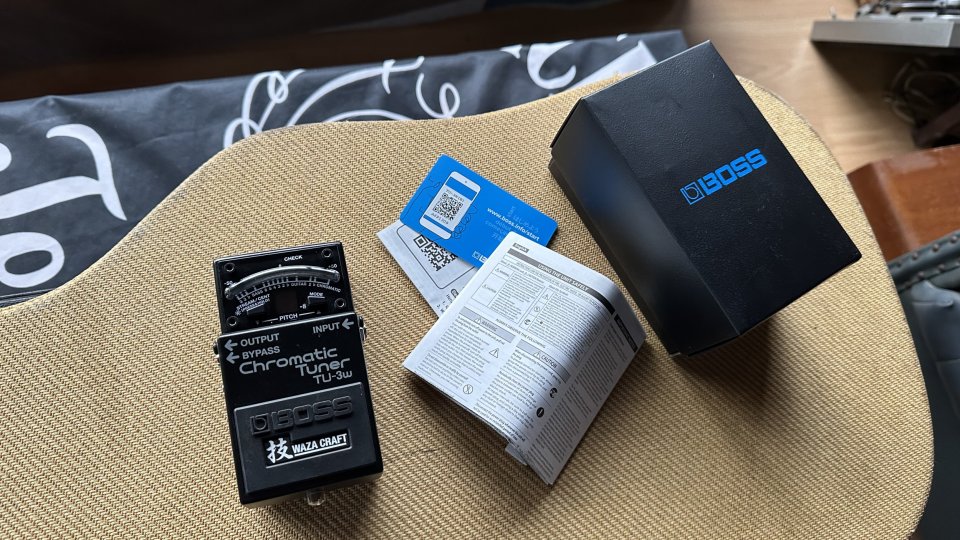 Boss TU-3 Waza de segunda mano · Foto 5 de 5 · A Coruña · 130 €