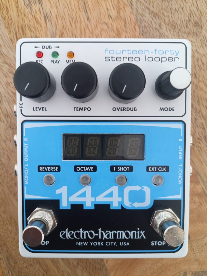 Electro Harmonix 1440 Stereo Looper