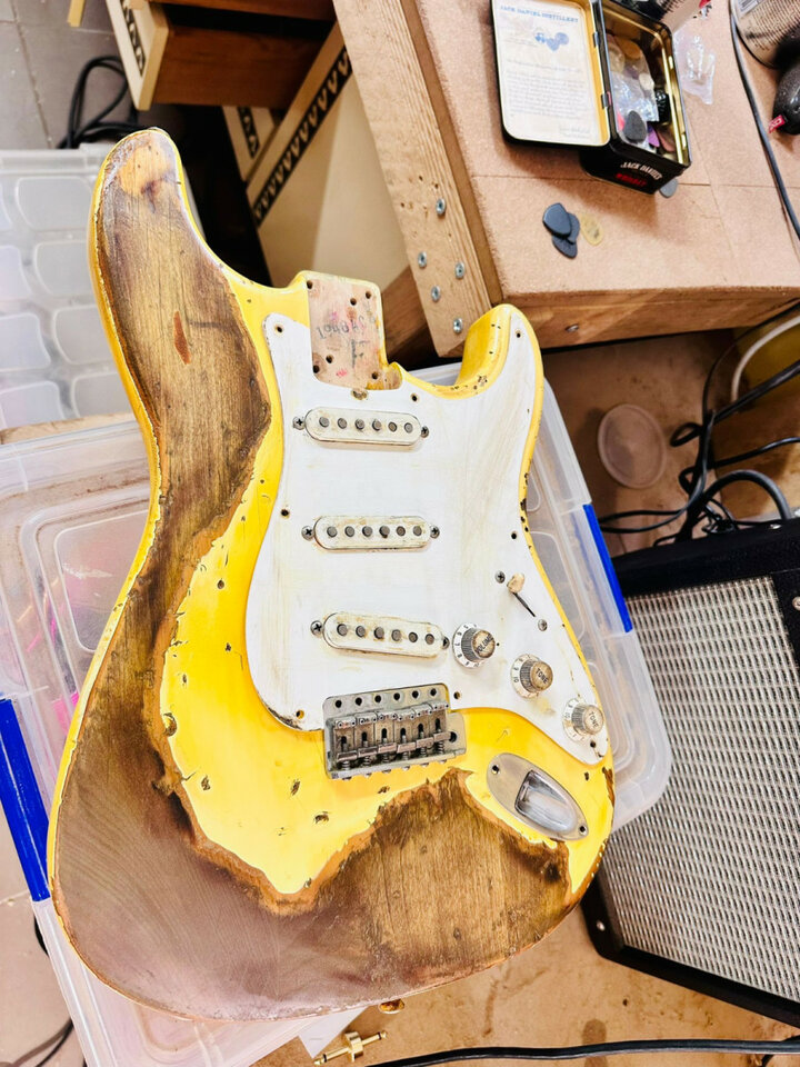 Fender stratocaster vintage reissue 96