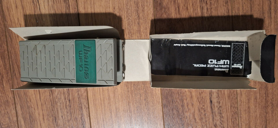 IBANEZ WF10 WHA +FUZZ