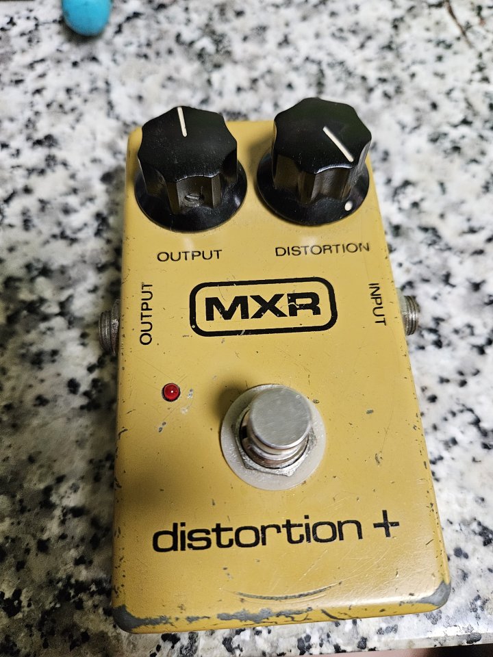 MXR distorsión + vintage mod TBP keeley de segunda mano · Foto 1 de 2 · Valencia · 80 €