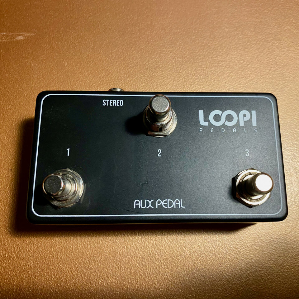 Pedal Auxiliar de 3 botones de Strymon Loopi Pedals (Multiswitch)