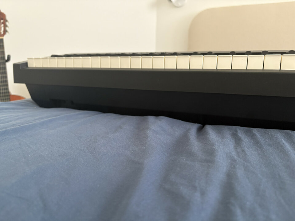 Roland FP30 (piano de escenario)