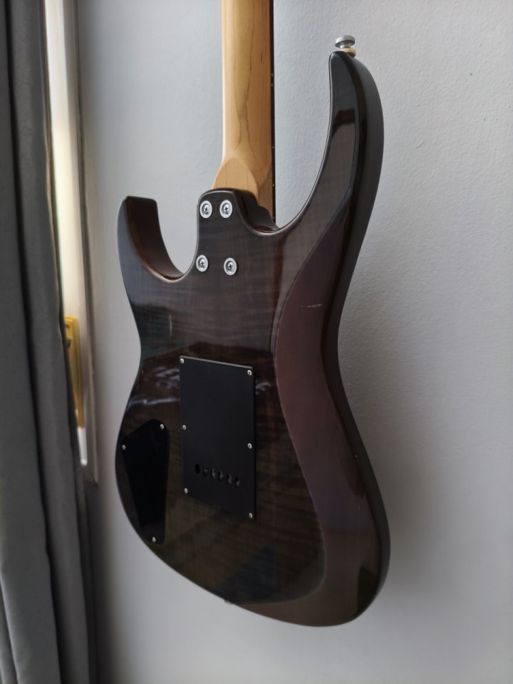 Seattle Superstrat (Korea, 90s/00s) de segunda mano · Foto 6 de 10 · Sevilla · 150 €