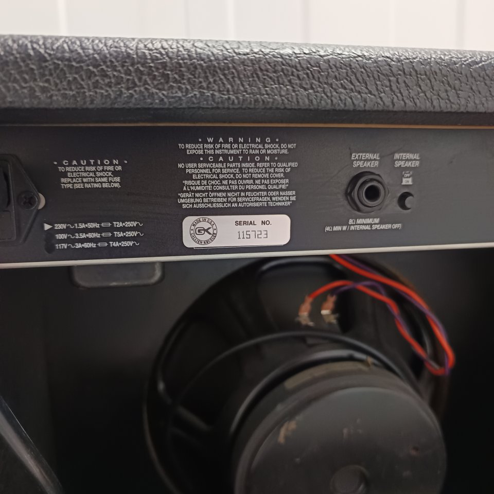 Ampli Guitarra Gallien-Krueger Backline 100 de segunda mano · Foto 3 de 6 · Cádiz · 250 €