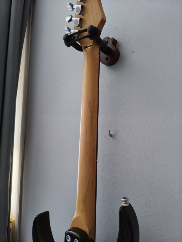 Seattle Superstrat (Korea, 90s/00s) de segunda mano · Foto 7 de 10 · Sevilla · 150 €