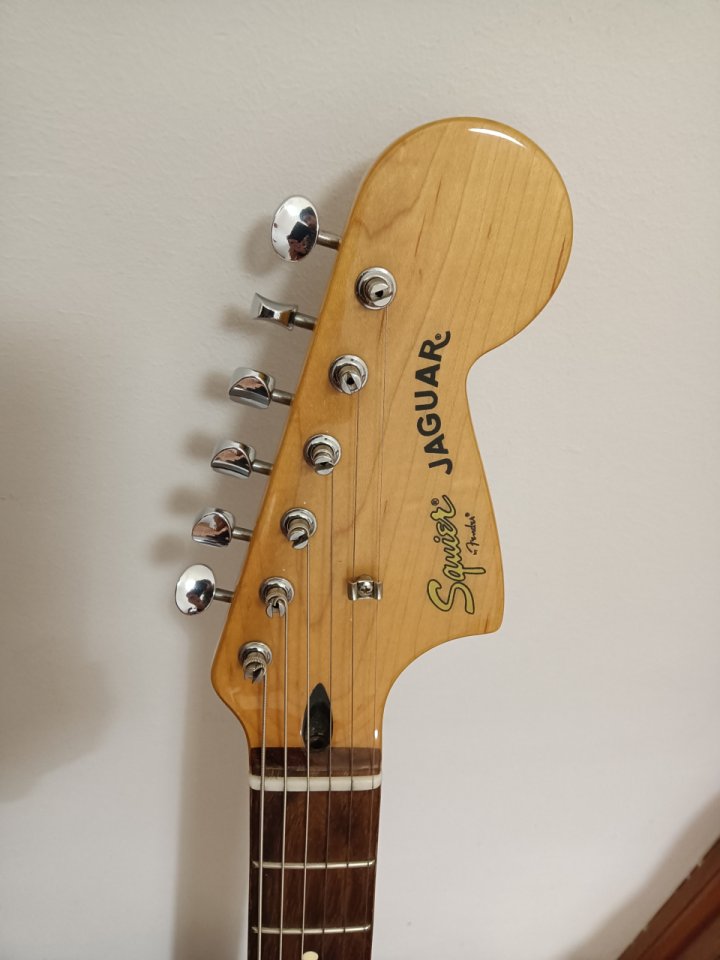 Squier Jaguar VM de segunda mano · Foto 2 de 4 · Asturias · 330 €