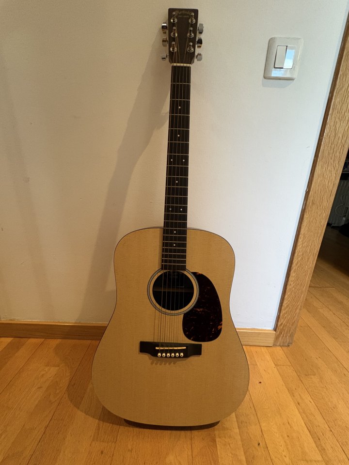 Guitarra Martin DXMAE Electroacústica