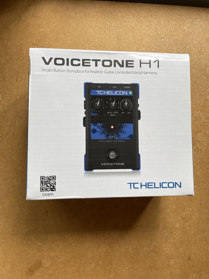 Armonizador de voces VOICETONE H1 TC Helicon, en perfecto estado de segunda mano · Foto 5 de 5 · Alicante · 75 €