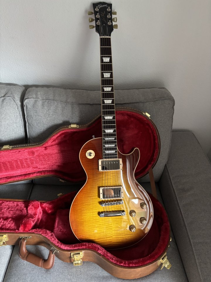 Gibson Les Paul Standard ‘60 de segunda mano · Foto 3 de 5 · Murcia · 1950 €