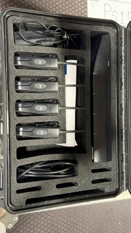 Intercom inalámbrico 4 puestos de segunda mano · Foto 3 de 5 · Murcia · 2000 €