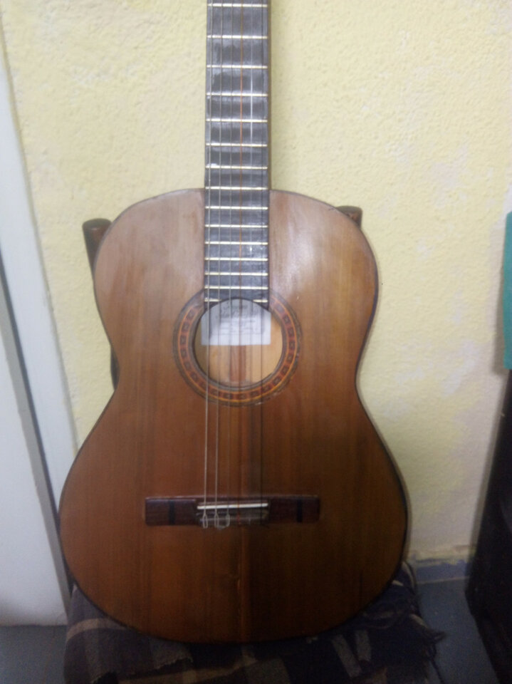 Guitarra cipres Anselmo Solar