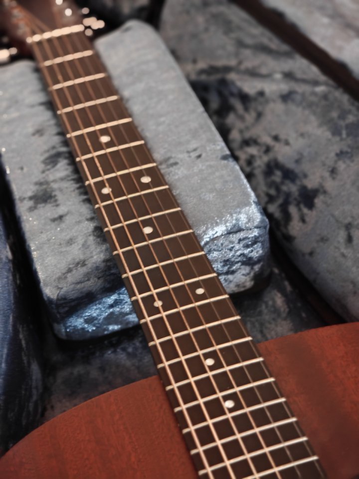 Martin D-10E Road Series (Full Solid) – Ajuste de Luthier – Único dueño