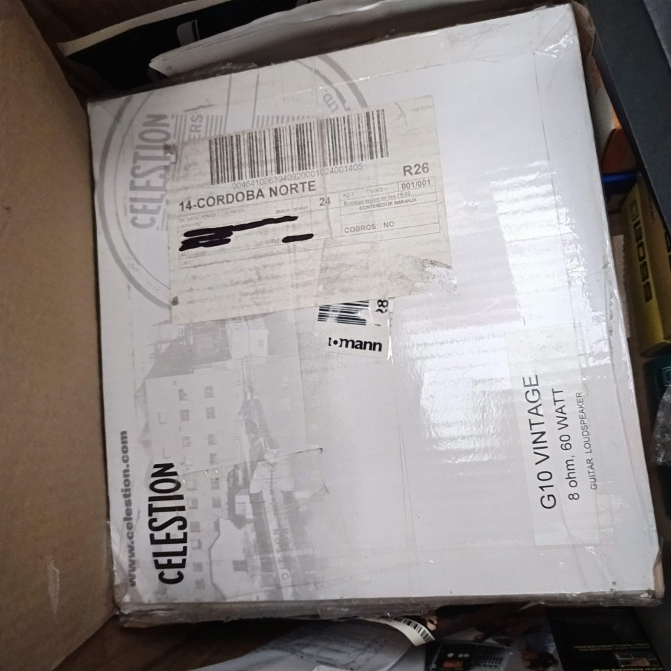 Altavoz Guitarra Celestion G10 Vintage 8 Ohm de segunda mano · Foto 6 de 6 · Cádiz · 50 €