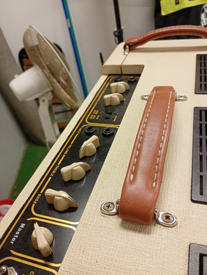 VOX AC30 Heritage HandWired 50th Anniversary Blue Alnico con Flightcase de segunda mano · Foto 5 de 8 · Gipuzkoa · 1200 €