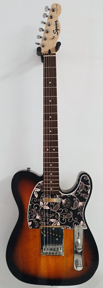 Telecaster con pastillas Fender