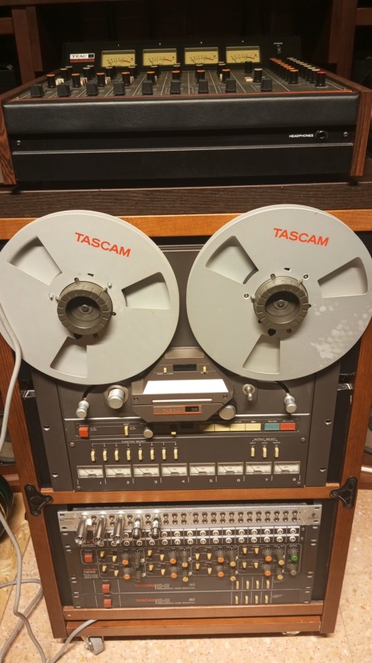 Tascam 38 + accesorios de segunda mano · Foto 3 de 4 · Alicante · 1450 €