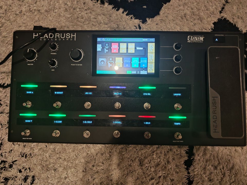 Headrush pedalboard - tambien cambio de segunda mano · Foto 1 de 6 · Pontevedra · 500 €
