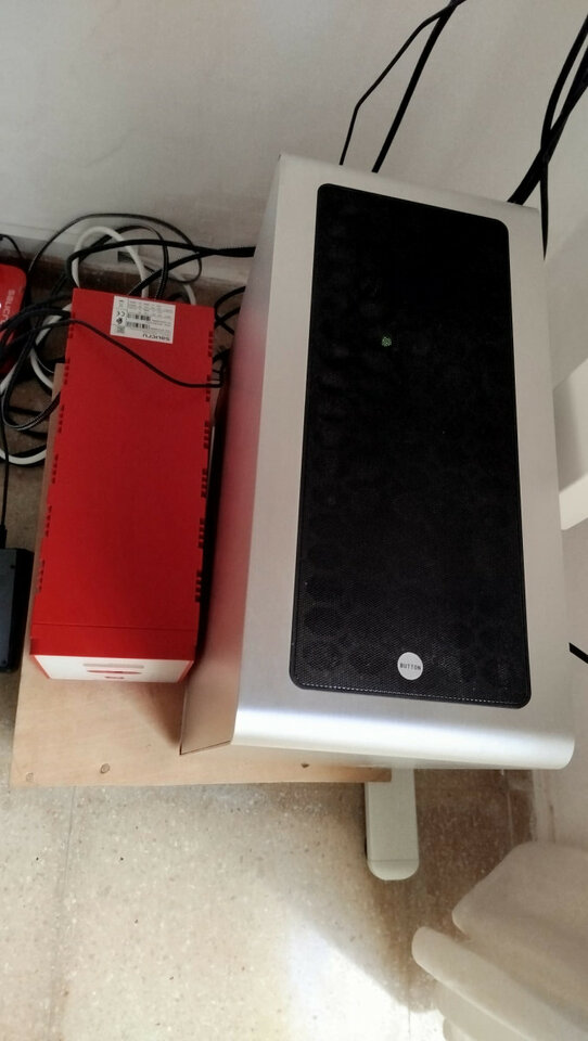 PC PROFESIONAL AUDIO/VÍDEO + UAD OCTO & UAD DUO + PLUGINS + SAI Salicru