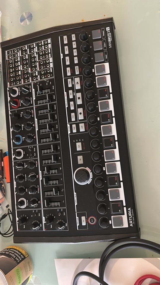 Minibrute 2s