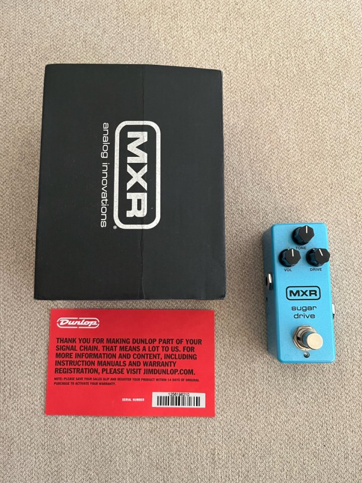 Pedal Overdrive MXR Sugar Drive de segunda mano · Foto 3 de 7 · Valencia · 90 €