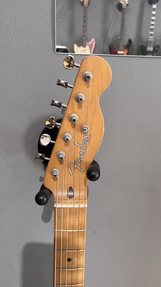 Fender Mischief Maker FSR Stratocaster de segunda mano · Foto 3 de 7 · Barcelona · 1150 €