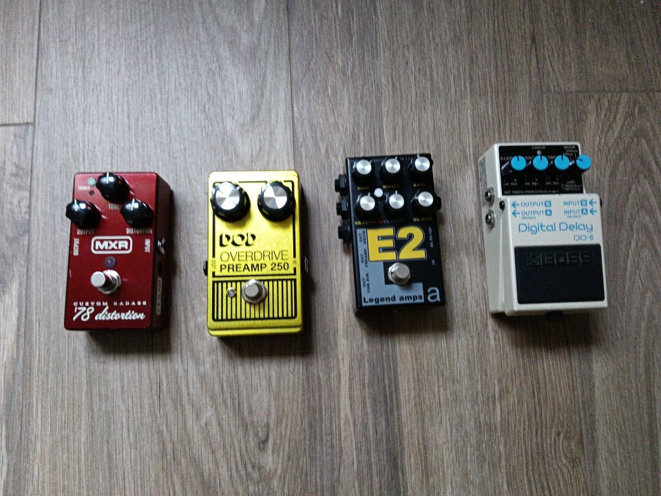 Varios pedales amt, boss, dod, mxr de segunda mano · Foto 1 de 5 · Madrid · 300 €