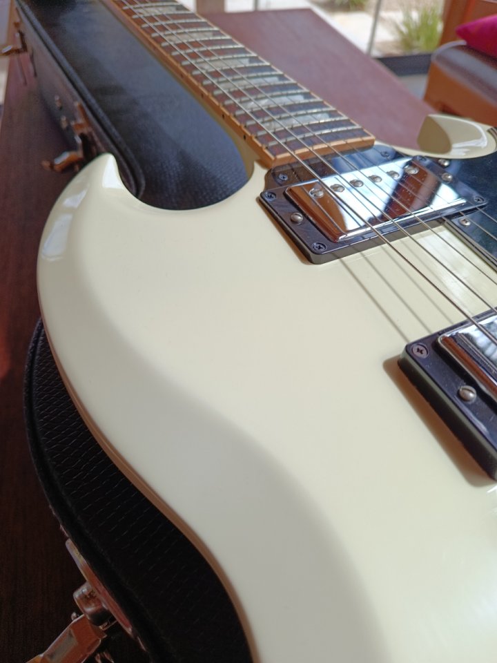 Gibson sg61 White alpine 2013 de segunda mano · Foto 3 de 7 · Asturias · 1850 €