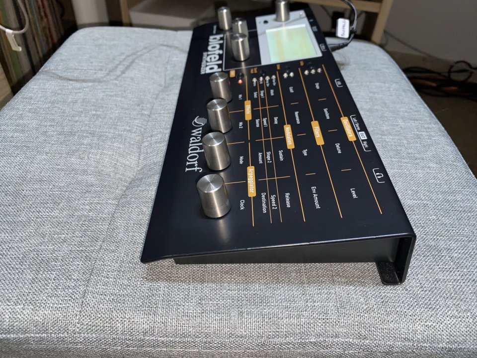 Waldorf Blofeld Black