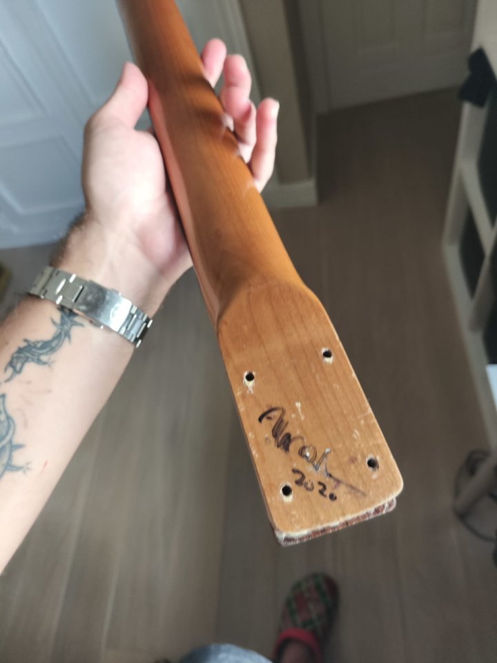 Mastil Strato / Tele de luthier de segunda mano · Foto 4 de 7 · Málaga · 400 €
