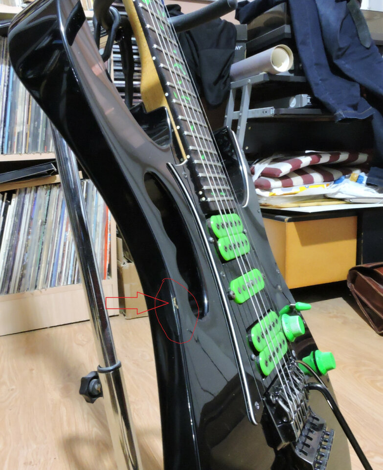 Ibanez Jem777VBK del 89