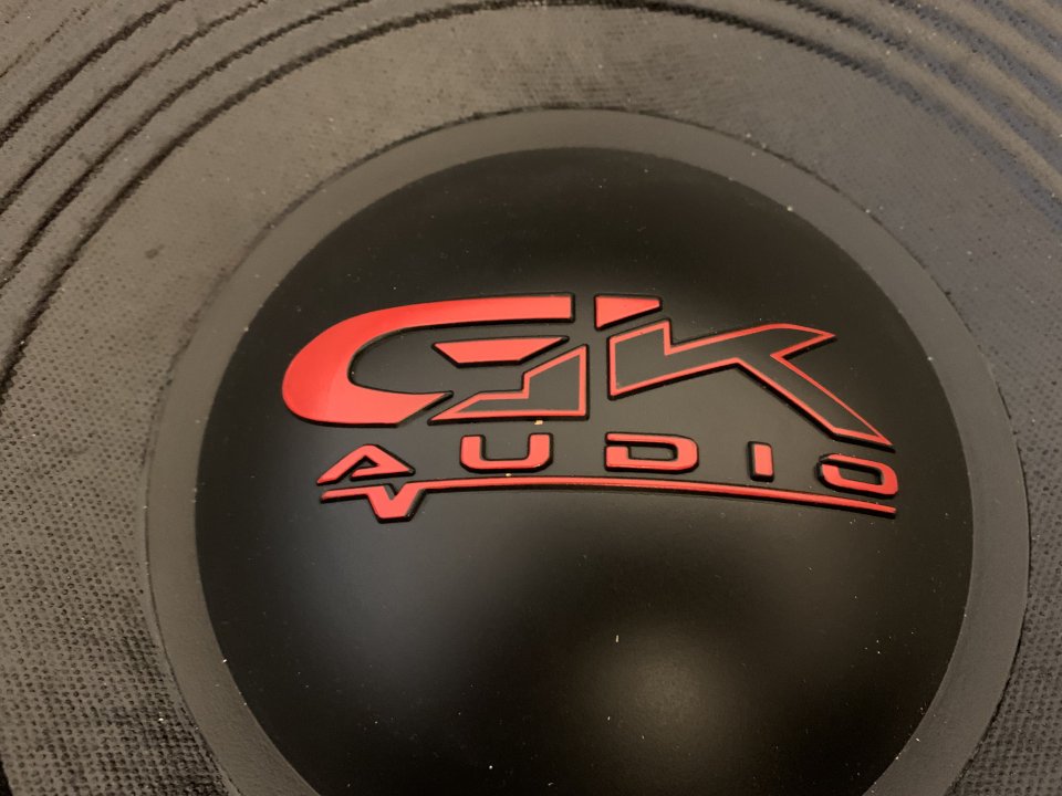 Subgrave GK Audio Neo W3000 de segunda mano · Foto 2 de 9 · Valencia · 180 €