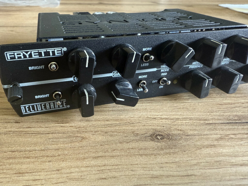 Modulo Synergy Fryette Deliverance de segunda mano · Foto 2 de 3 · León · 240 €