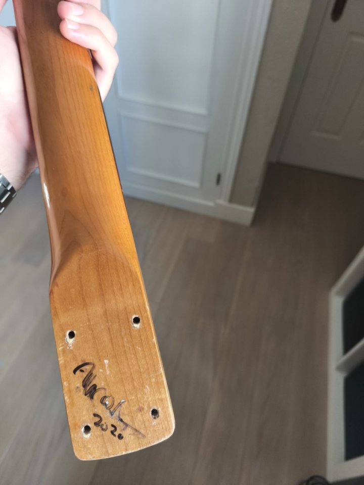 Mastil Strato / Tele de luthier de segunda mano · Foto 6 de 7 · Málaga · 400 €