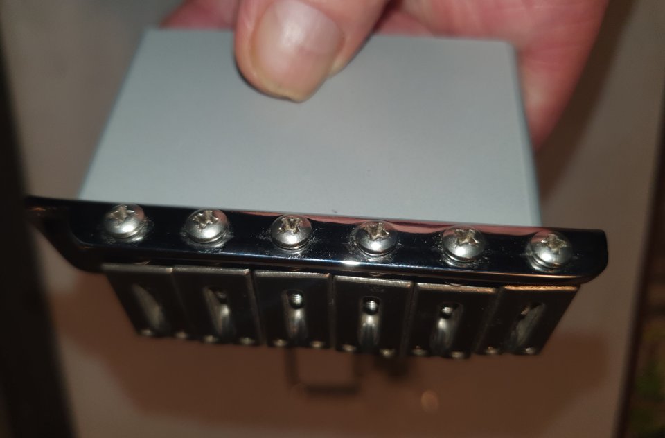 Puente Stratocaster Tremolo 6 tornillos