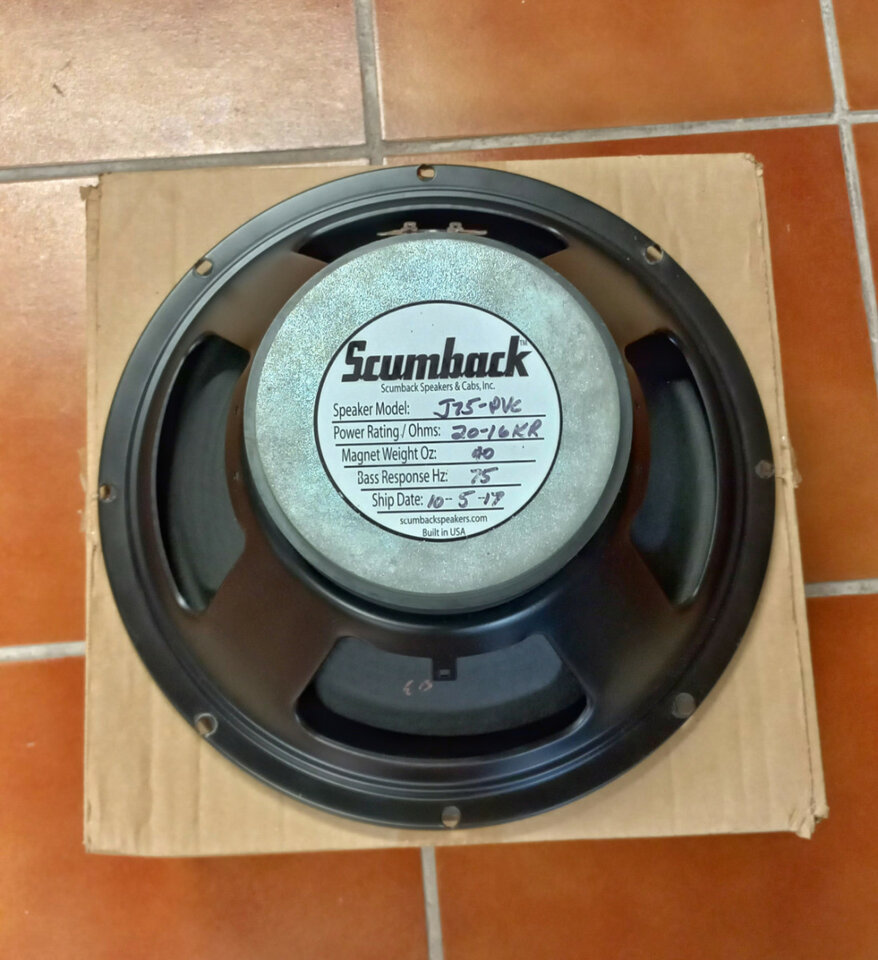 Altavoz Scumback J75 PVC