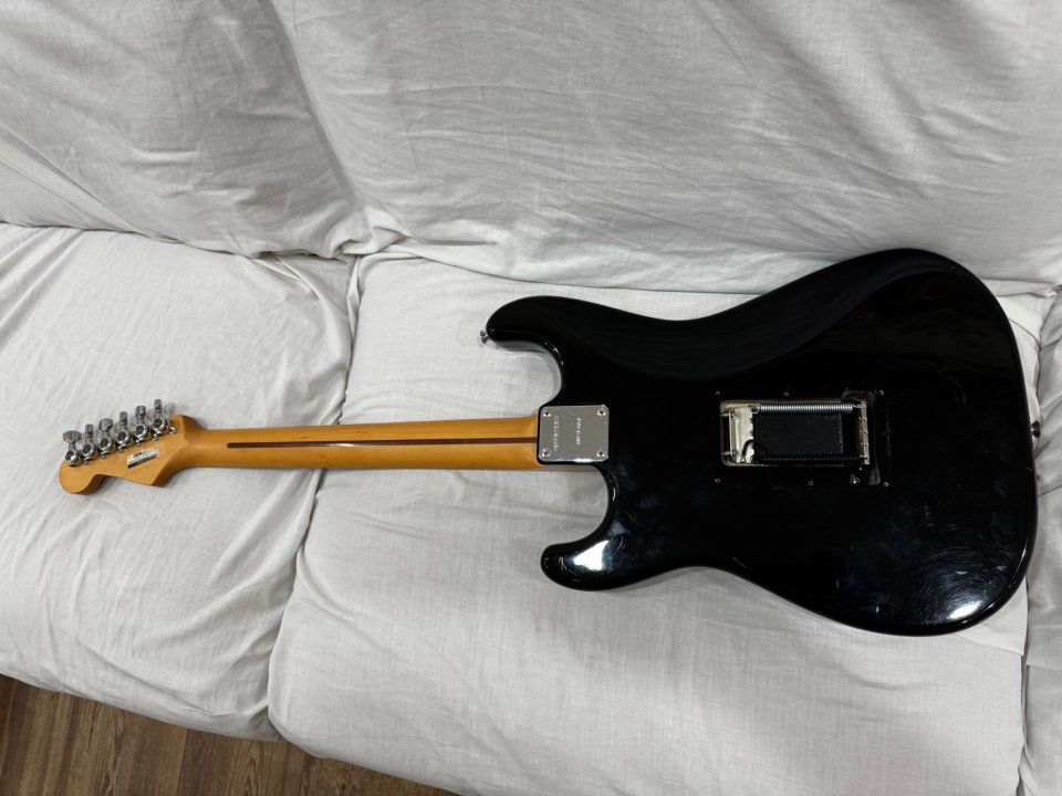 Fernandes stratocaster R9 Japan de segunda mano · Foto 7 de 10 · Murcia