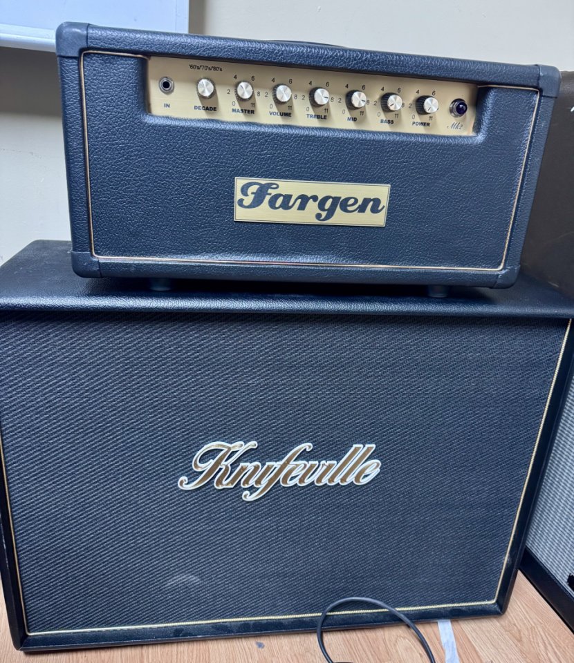 Fargen MiniPlex mk2 + Knifeville 2x12