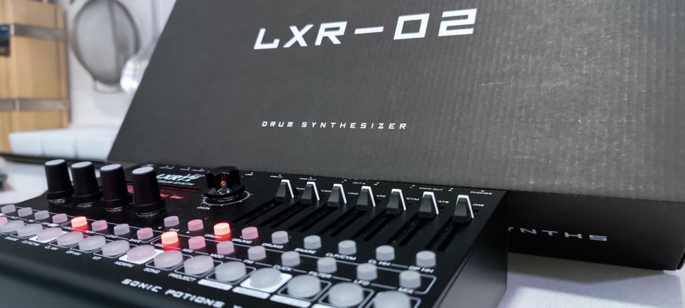 LRX 02 Drum synth