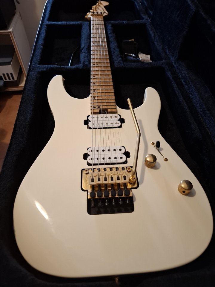 Charvel DK24