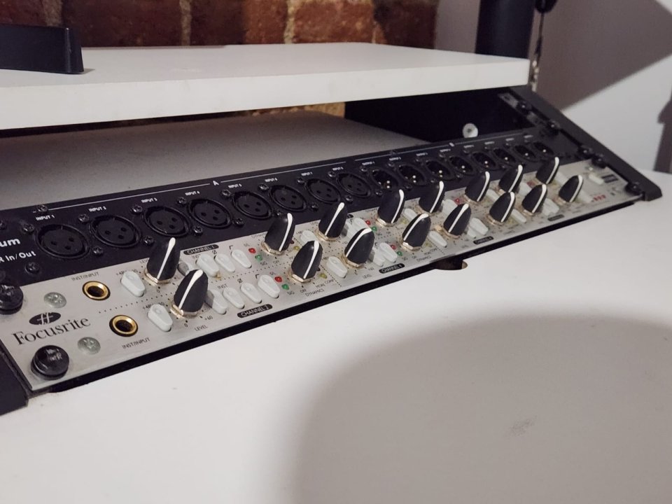 Focusrite Platinum Octopre Dynamic de segunda mano · Foto 2 de 3 · Madrid · 200 €