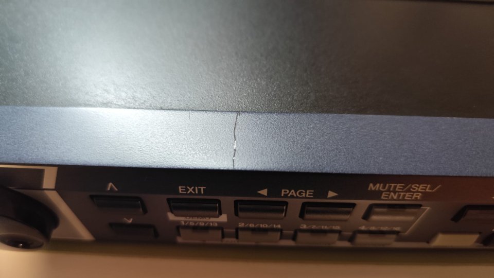 Yamaha MOTIF RACK ES con tarjeta de expansión PLG150-AN