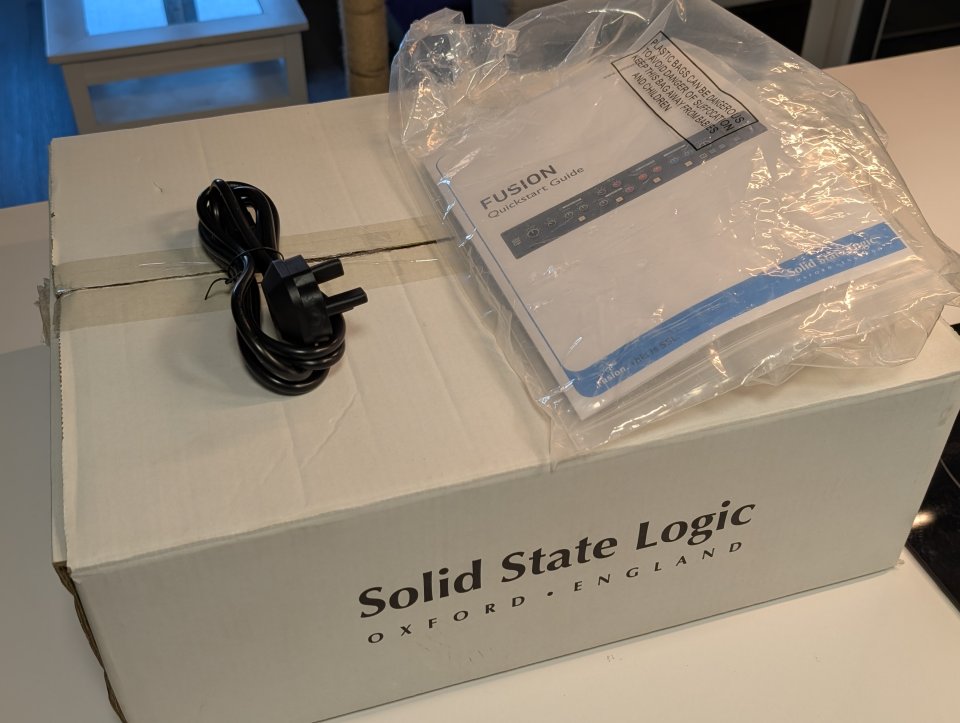 SSL Fusion - En su caja original - REBAJADO